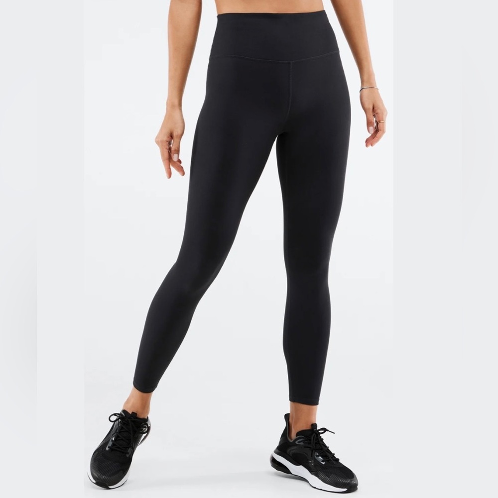 Fabletics Define PowerHold High-Waisted 7/8 Legging